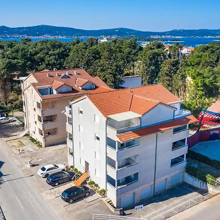 Apartment Drazice Biograd Na Moru Exterior photo